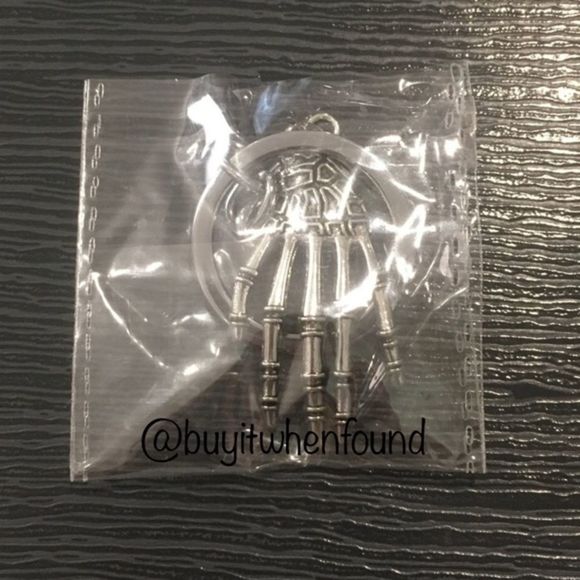 Skeleton Hand Steam Punk Gothic Skull Keychain - Picture 3 of 6